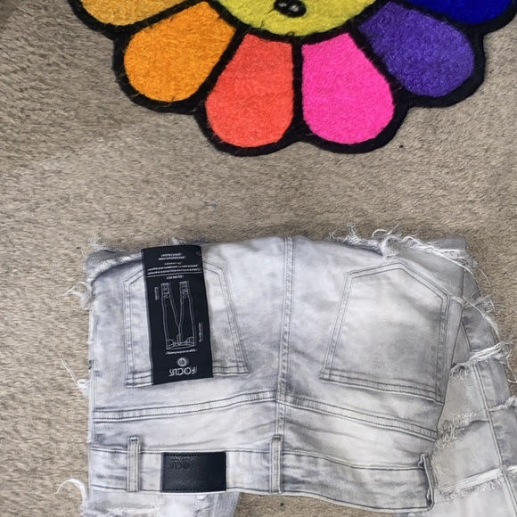 Focus Super Stacked Jeans - Picture 3 of 3